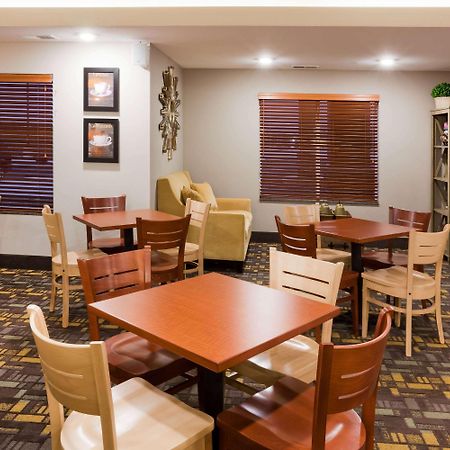 Americinn By Wyndham Dewitt Ngoại thất bức ảnh