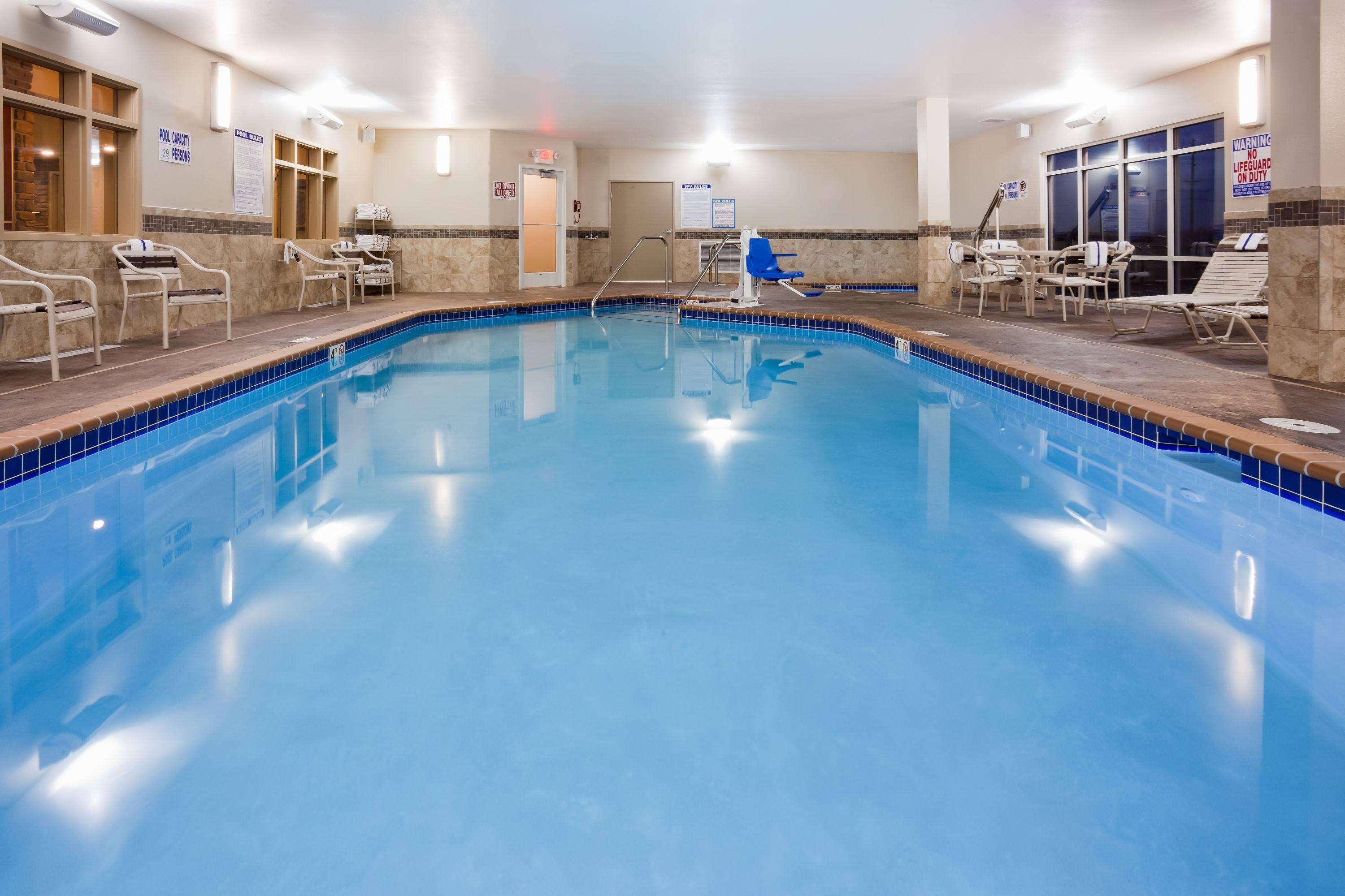 Americinn By Wyndham Dewitt Ngoại thất bức ảnh
